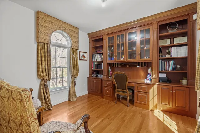 $1,550,000 | 20 Bailey Boulevard, East Greenwich, RI 02818