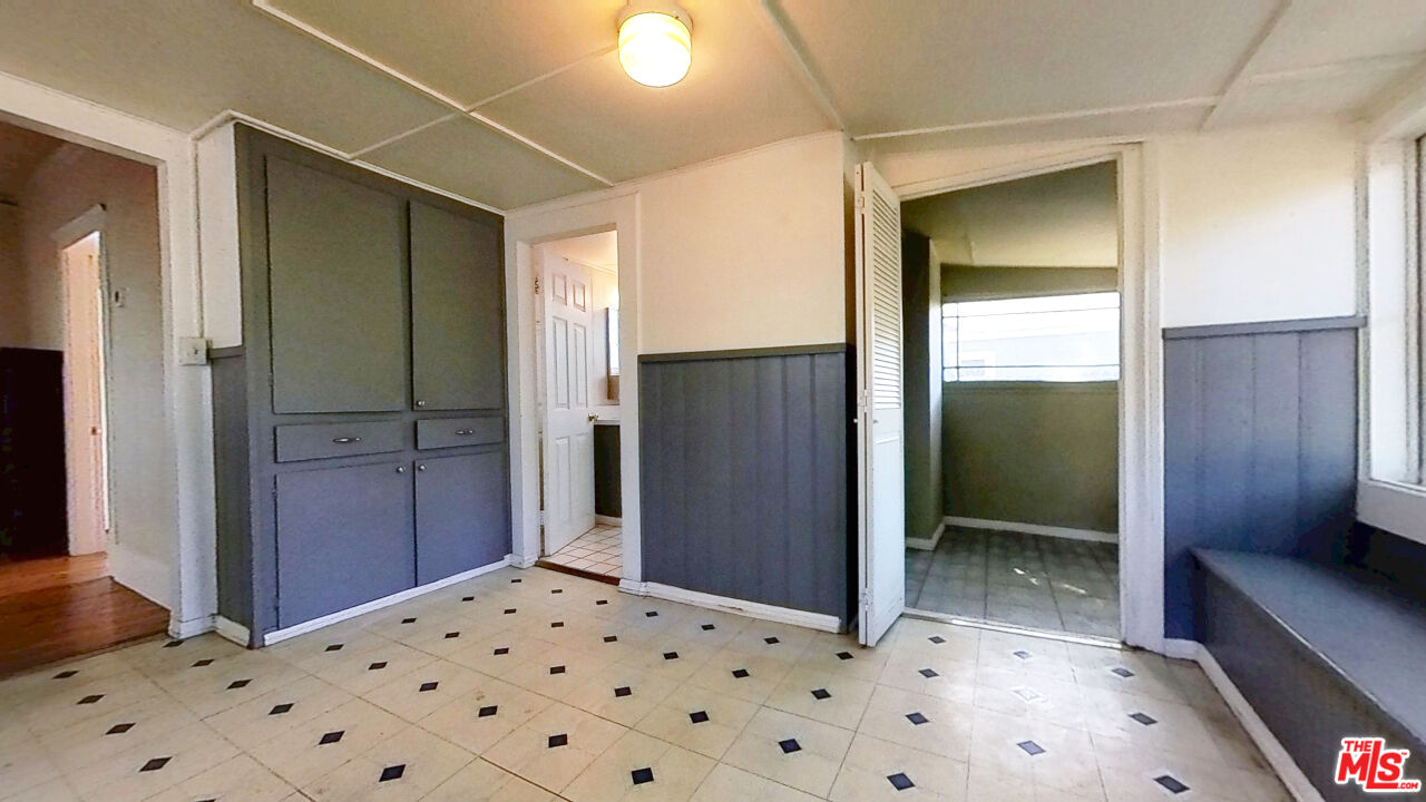 227 East Lemon Avenue Monrovia, CA 91016 - Photo 9 of 27