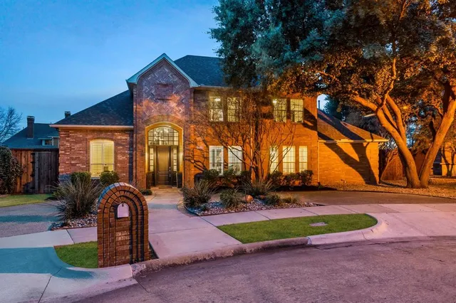 $1,325,000 | 5972 Campus Court, Plano, TX 75093