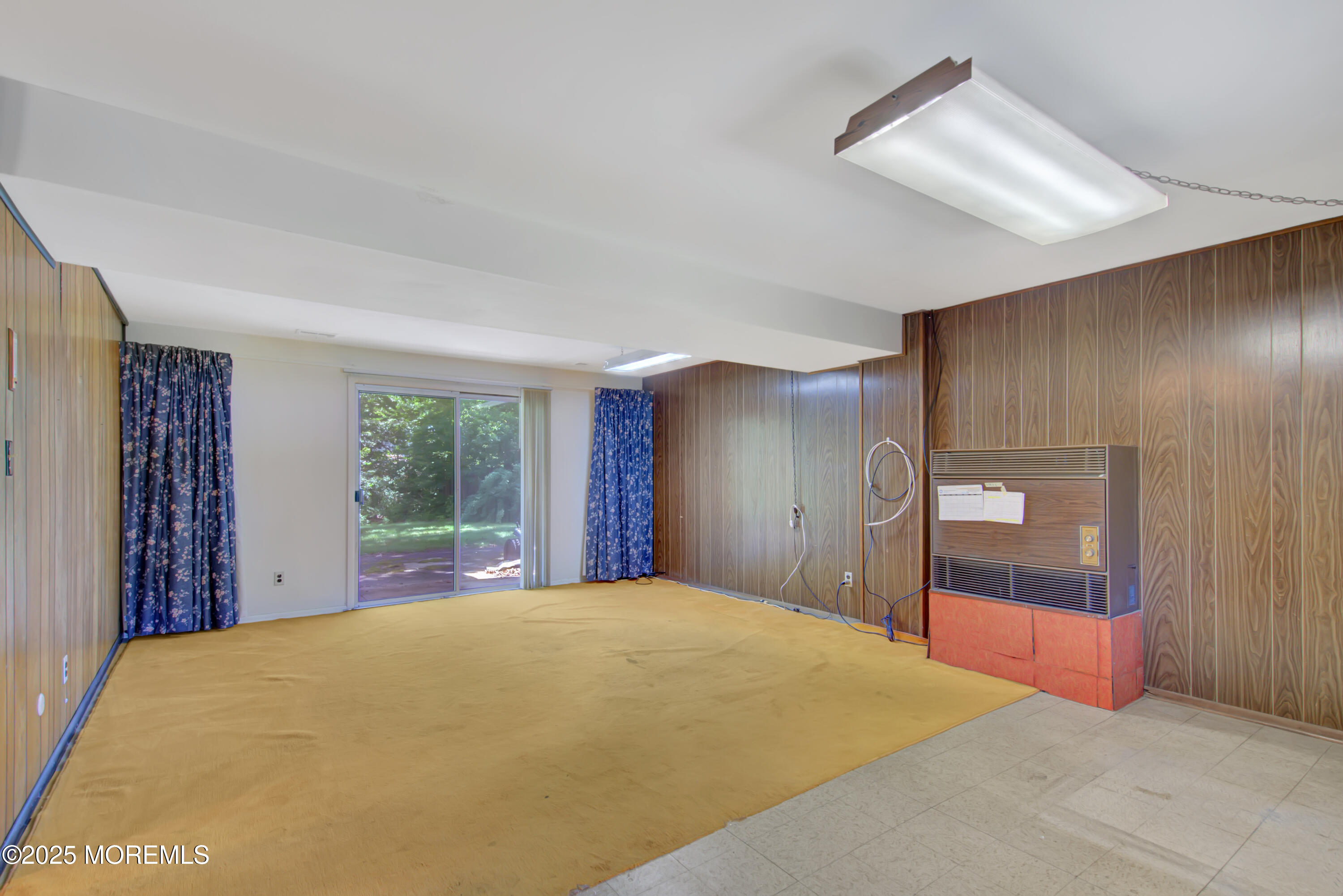 16 Burdge Drive Howell, NJ 07731 - Photo 25 of 30 a bedroom with a large bed and large window