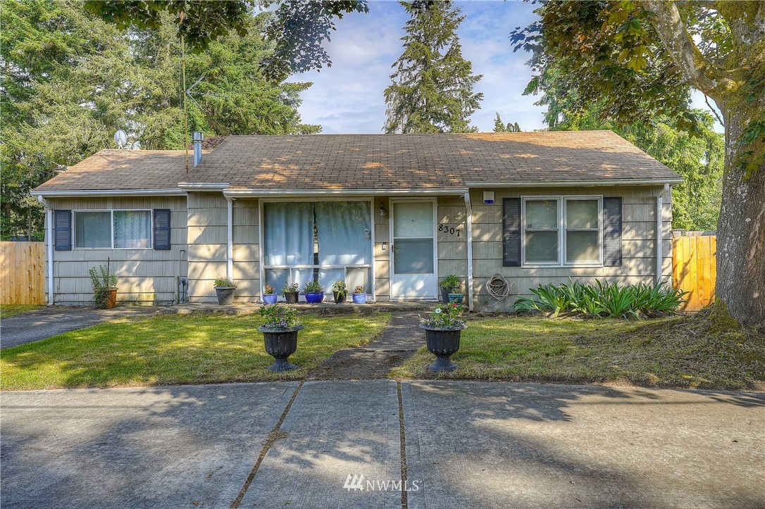 8307 Custer Road Southwest Lakewood, WA 98499 - Photo 1 of 25