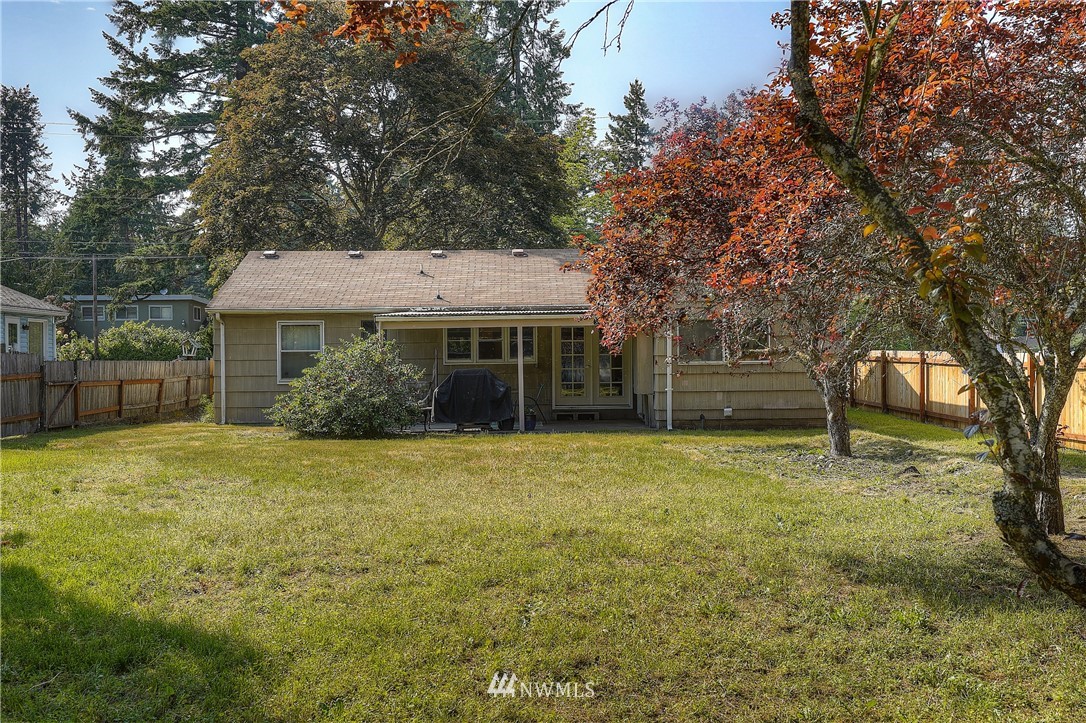 8307 Custer Road Southwest Lakewood, WA 98499 - Photo 18 of 25