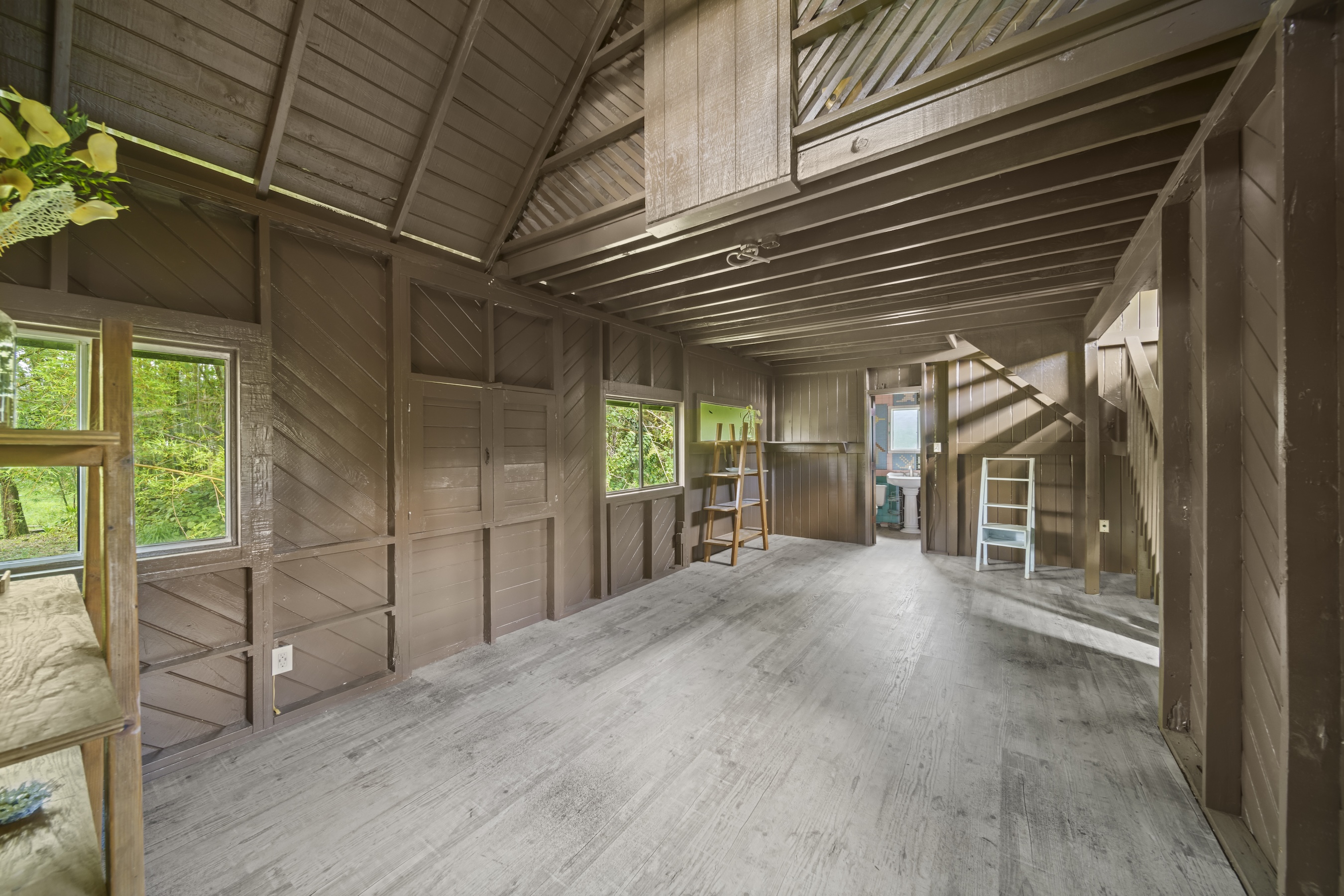 16-1857 Hopue Road Mountain View, HI 96771 - Photo 15 of 30 a view of a porch
