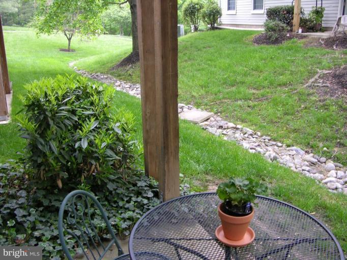7826 Harrowgate Circle, Unit 117A Springfield, VA 22152 - Photo 8 of 11 Patio