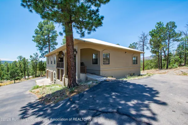 $749,000 | 121 Kirkman Drive, Ruidoso, NM 88345