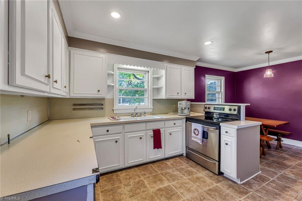 513 Spruce Street High Point, NC 27262 - Photo 13 of 28 Gallery Image 13