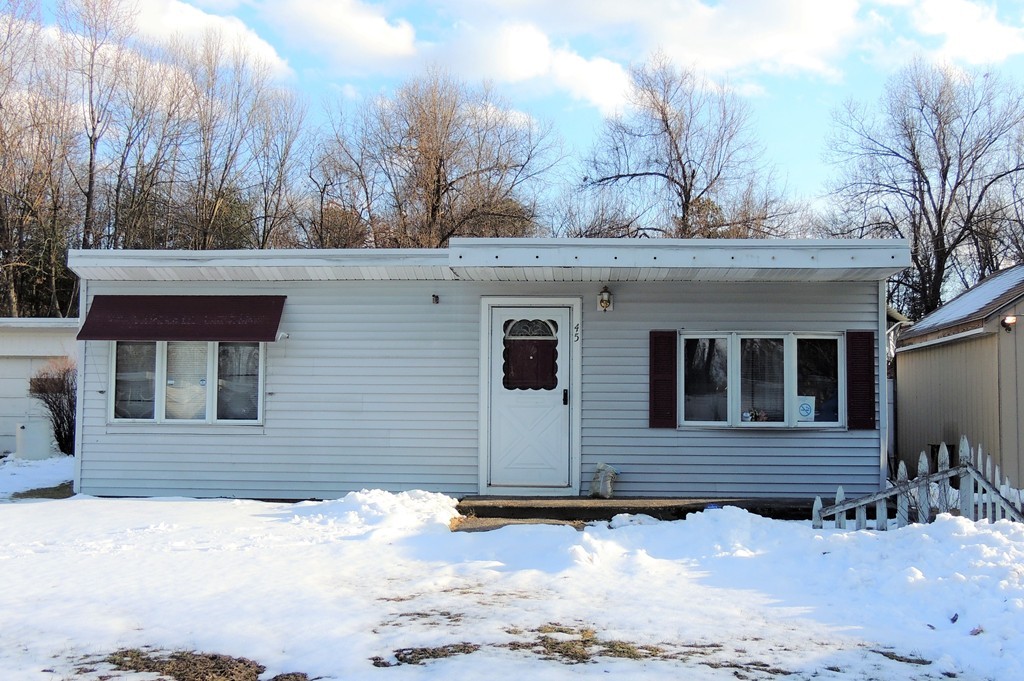 45 Vincent Street Springfield, MA 01129 - Photo 1 of 23