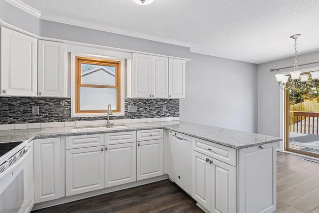 $449,900 | 3820 Harbor Lane North, Plymouth, MN 55446