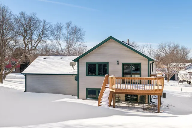 $449,900 | 3820 Harbor Lane North, Plymouth, MN 55446