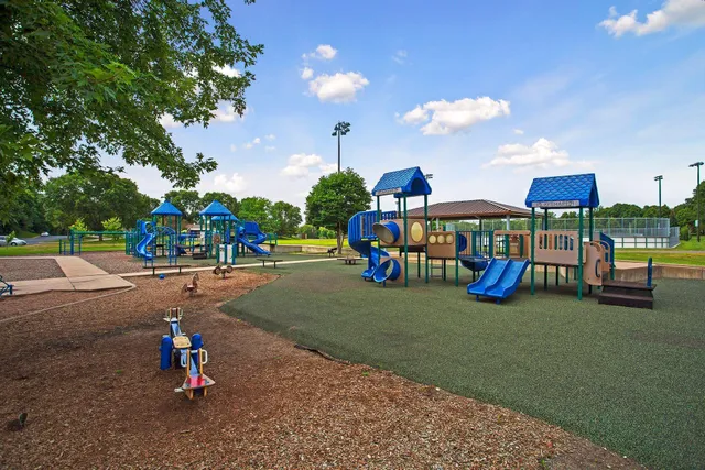 $449,900 | 3820 Harbor Lane North, Plymouth, MN 55446