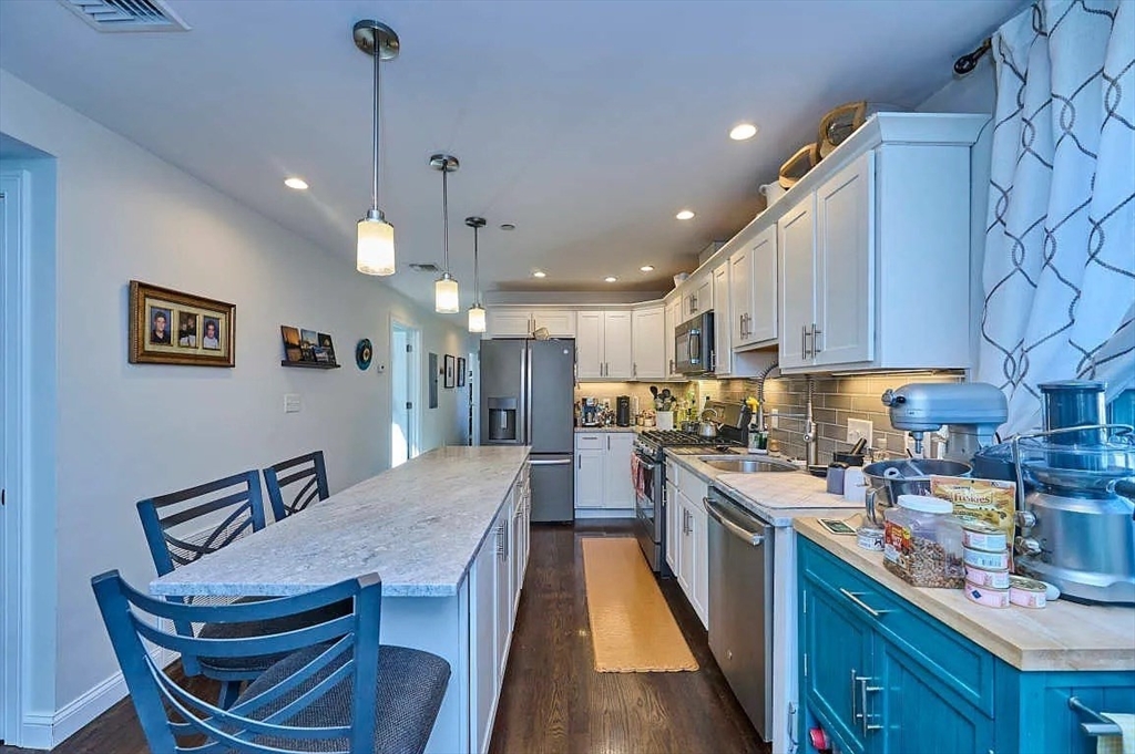 36 Sturgis Street, Unit 2 Winthrop, MA 02152 - Photo 3 of 17