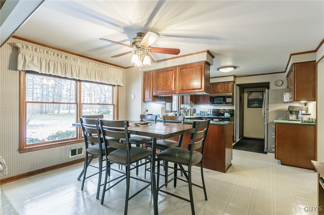 12 Maplegrove Drive Ogden, NY 14428 - Photo 15 of 34