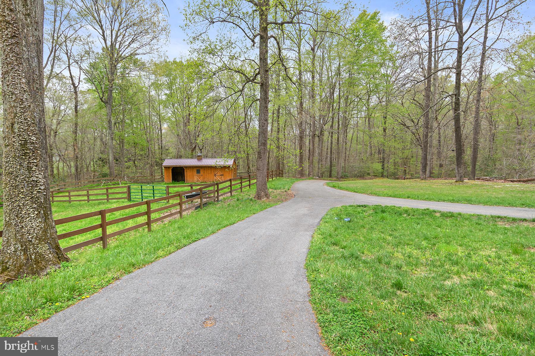 14100 Molly Berry Road Brandywine, MD 20613 - Photo 40 of 42