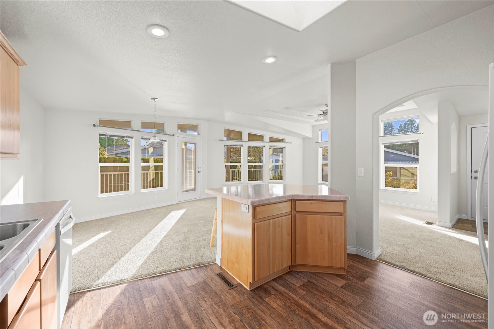 23825 15th Avenue Southeast, Unit 186 Bothell, WA 98021 - Photo 14 of 36