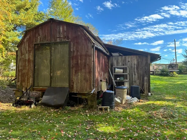 $424,900 | 2 Farrar Drive, Holland, MA 01521