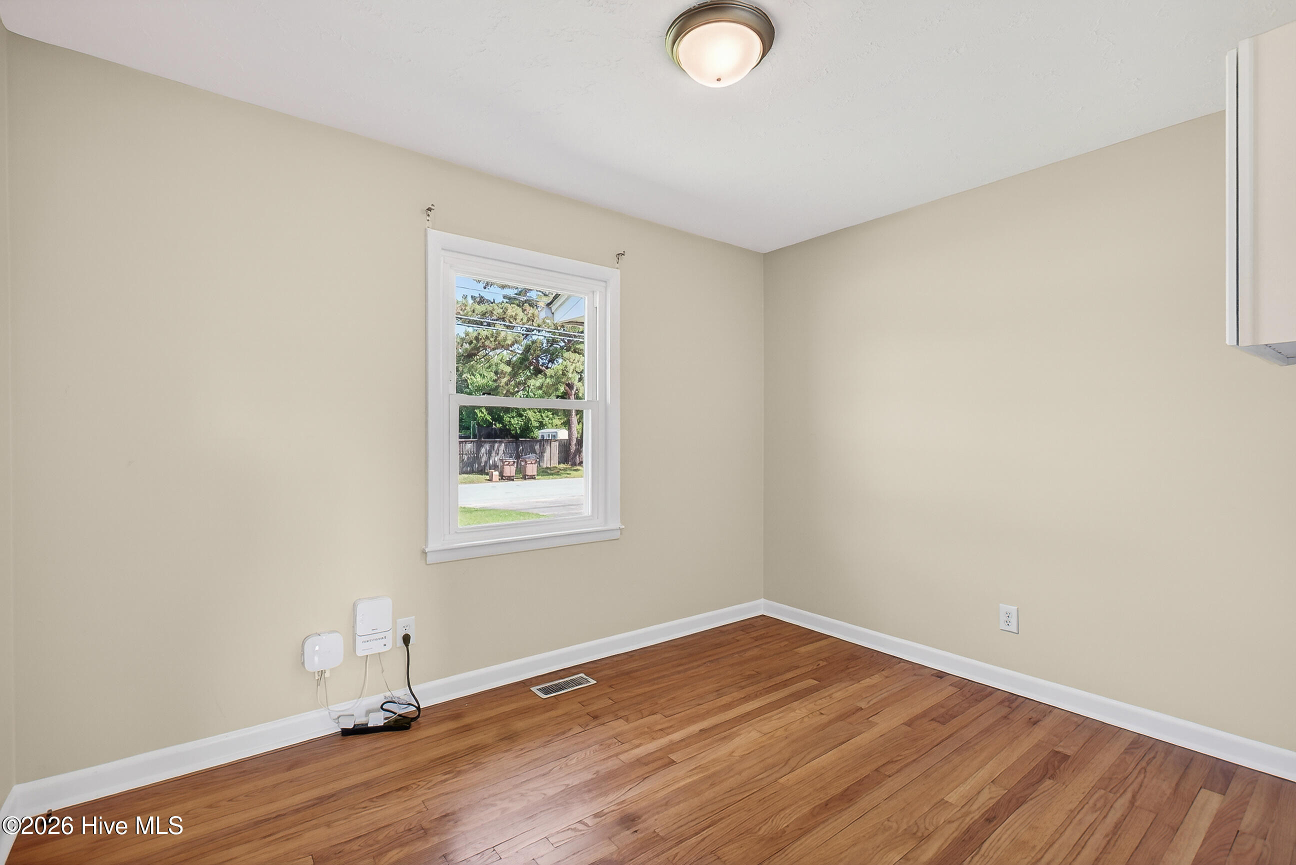 8 Sheffield Road Jacksonville, NC 28546 - Photo 30 of 36 29