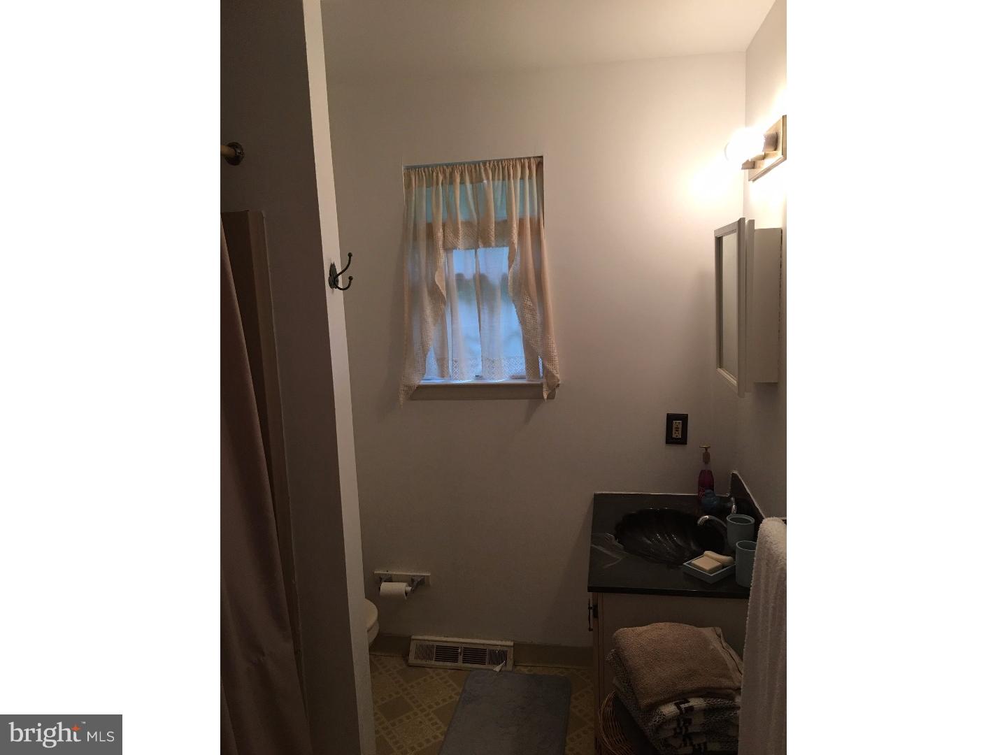 248 Greenview Road Yardley, PA 19067 - Photo 13 of 23 Gallery Image 13