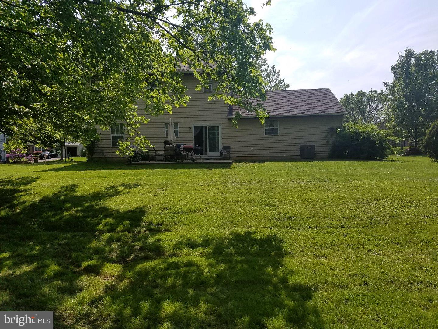 248 Greenview Road Yardley, PA 19067 - Photo 23 of 23 Exterior Back
