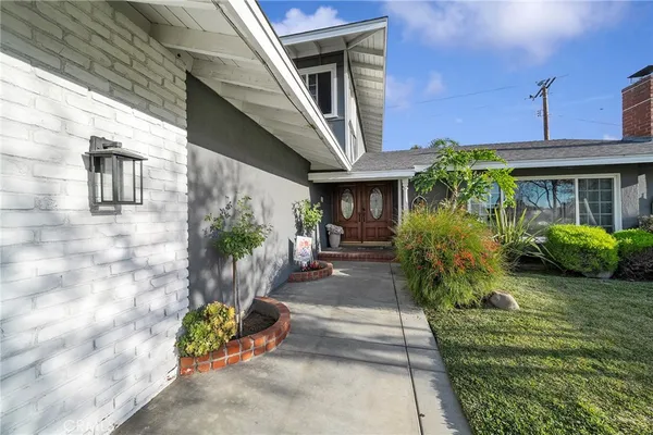 $1,235,000 | 364 Vesuvius Drive, Brea, CA 92823
