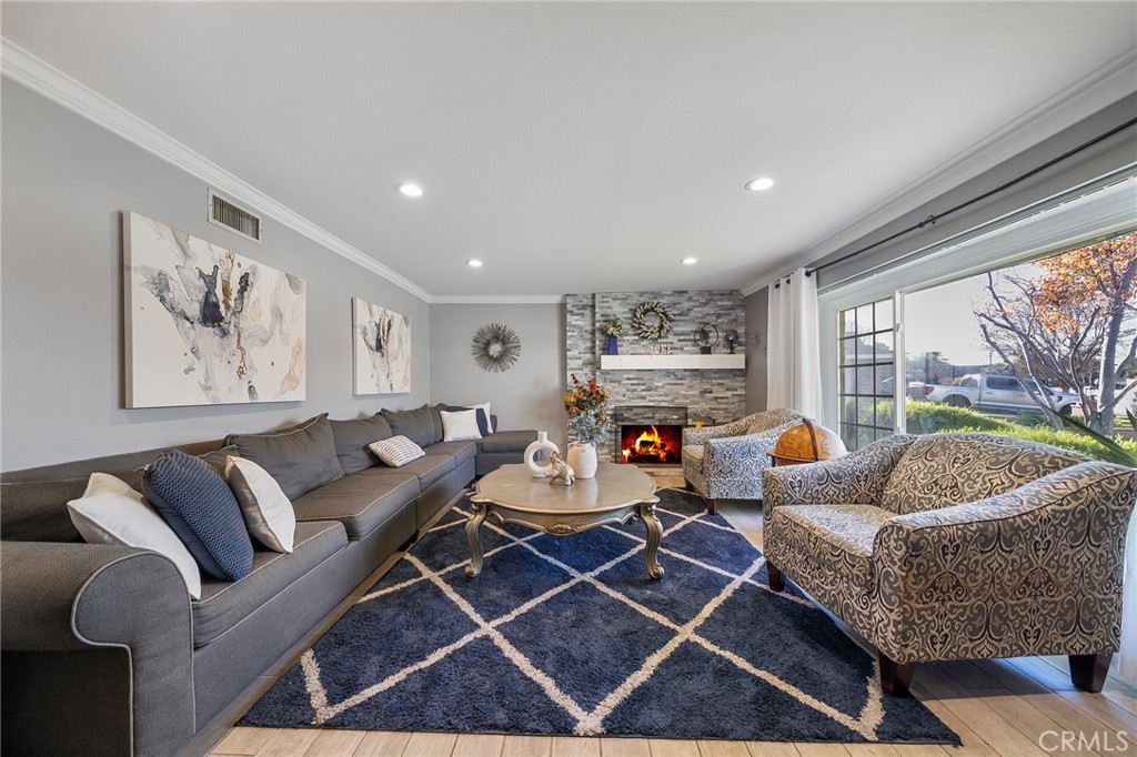 364 Vesuvius Drive Brea, CA 92823 - Photo 10 of 40