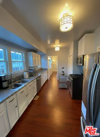 $6,200 | 1427 West 25th Street, Unit 1427, Los Angeles, CA 90007