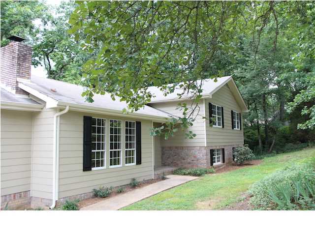 1323 Timbercrest Lane Chattanooga, TN 37421 - Photo 1 of 12 Primary Photo