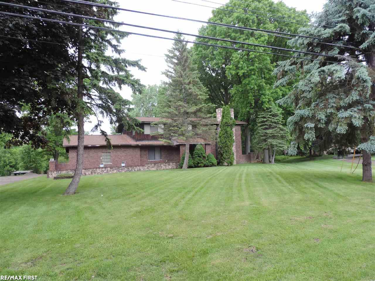 16001 Millar Road Clinton Township, MI 48036 - Photo 1 of 21 31382683.JPG