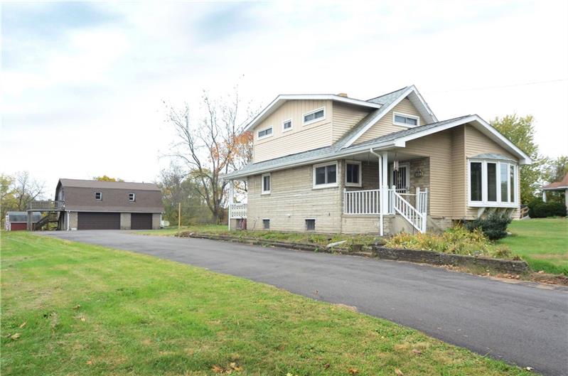320 Center Grange Road Monaca, PA 15061 - Photo 1 of 9 Gallery Image 1