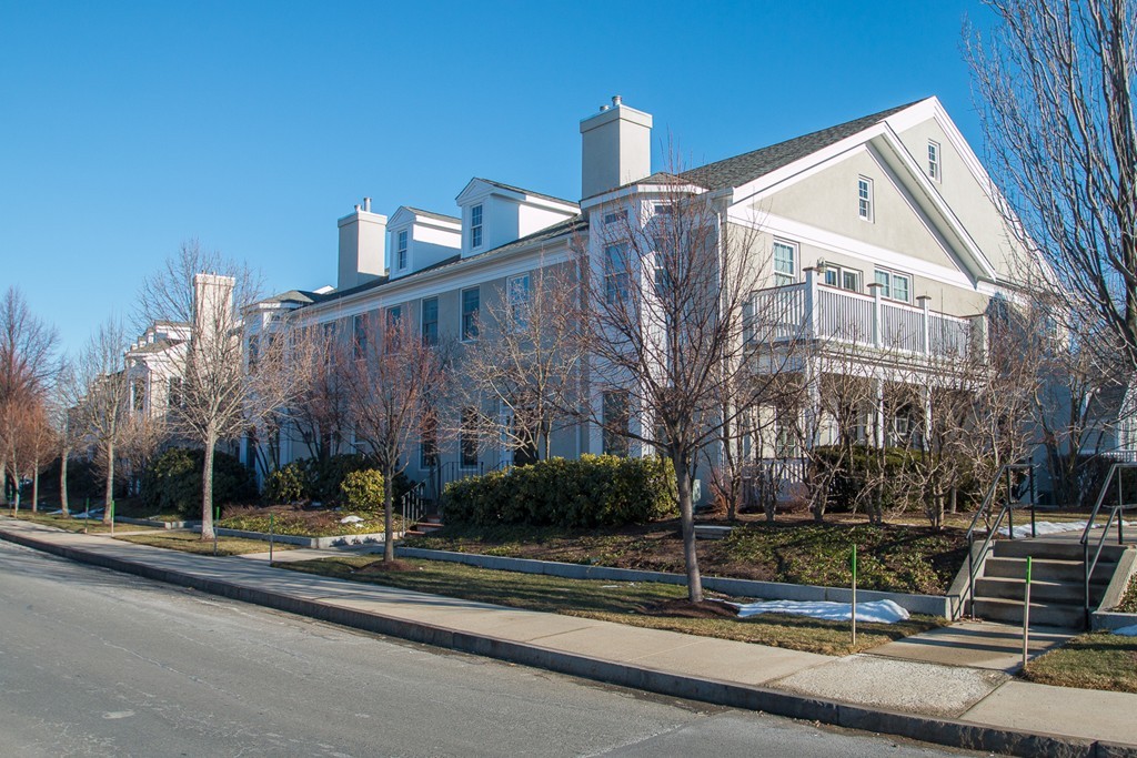 211 Victory Road, Unit 211 Quincy, MA 02171 - Photo 15 of 21 Gallery Image 15