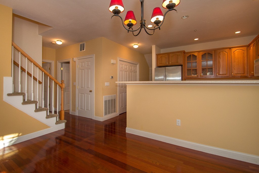 211 Victory Road, Unit 211 Quincy, MA 02171 - Photo 3 of 21 Gallery Image 3