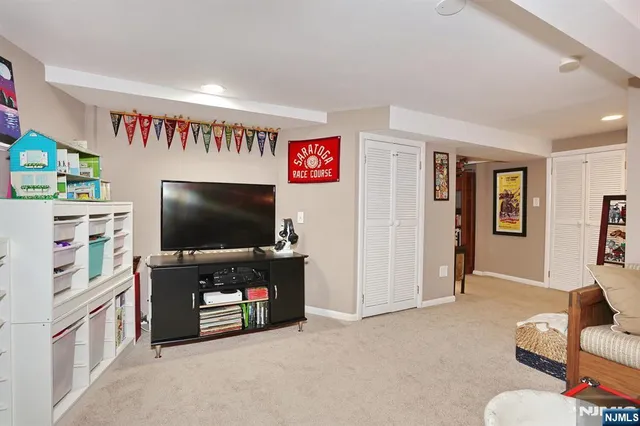 $799,000 | 471 Maple Avenue, Glen Rock, NJ 07452