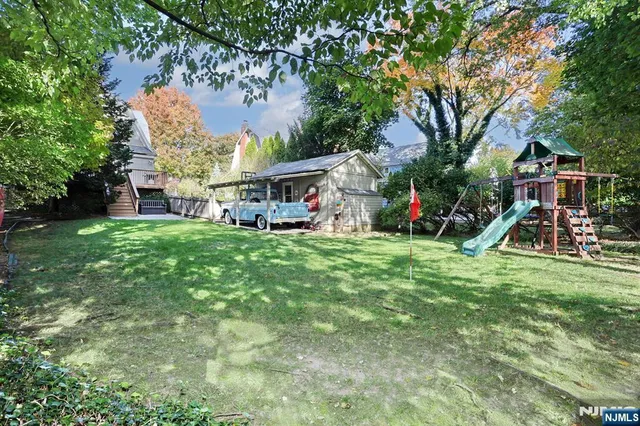 $799,000 | 471 Maple Avenue, Glen Rock, NJ 07452