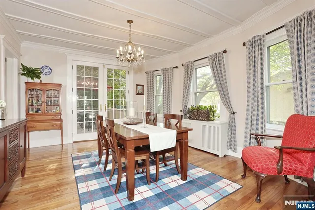 $799,000 | 471 Maple Avenue, Glen Rock, NJ 07452