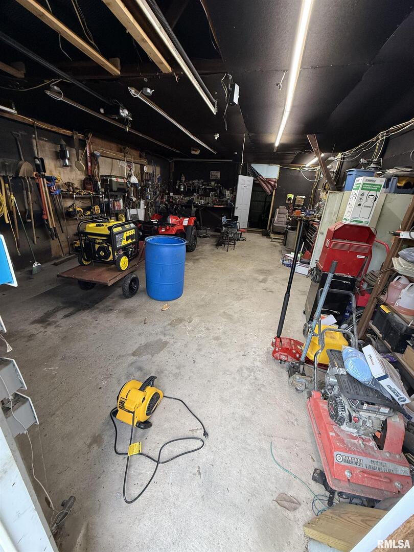 41 Cache Avenue Buncombe, IL 62912 - Photo 11 of 31