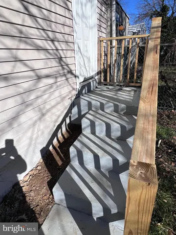 $169,900 | 2117 West 4th Street, Chester, PA 19013