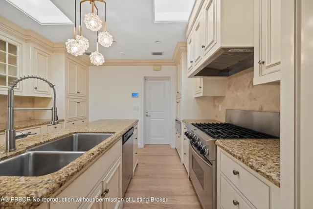 $30,000 | Undisclosed Address, Palm Beach, FL 33480