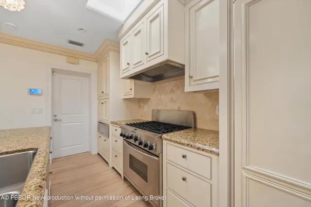 $30,000 | Undisclosed Address, Palm Beach, FL 33480