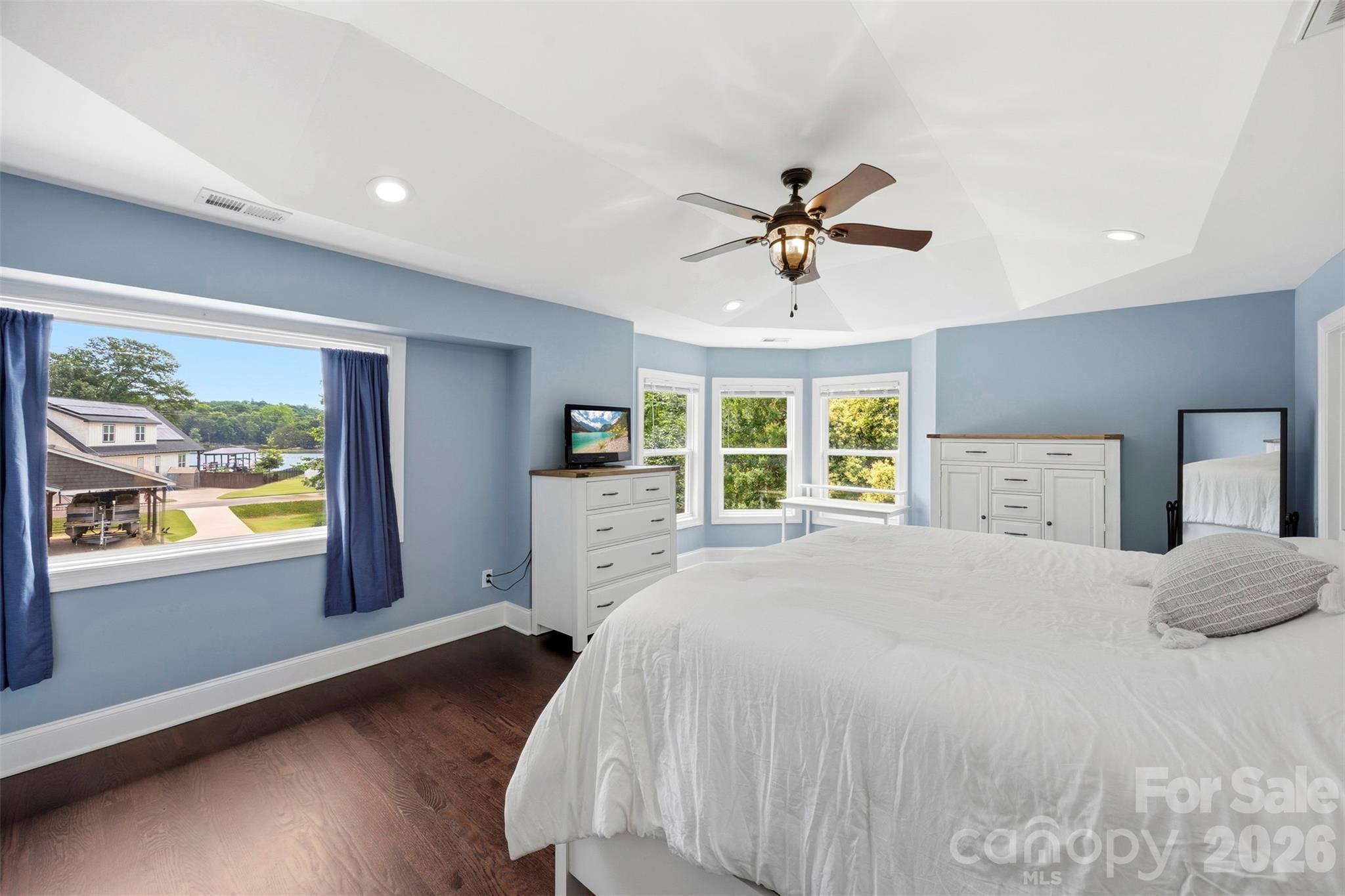 5555 Riverfront Road Lake Wylie, SC 29710 - Photo 20 of 47
