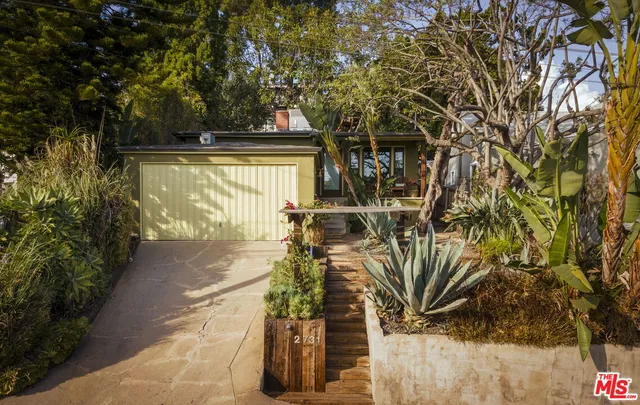 $999,000 | 2731 Delor Road, Los Angeles, CA 90065