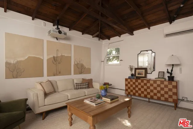 $999,000 | 2731 Delor Road, Los Angeles, CA 90065