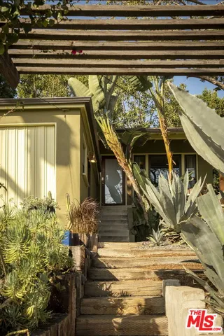 $999,000 | 2731 Delor Road, Los Angeles, CA 90065