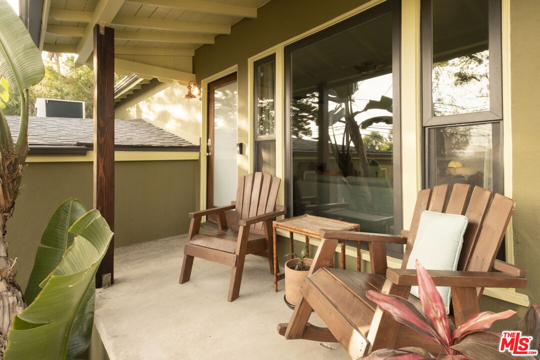 2731 Delor Road Los Angeles, CA 90065 - Photo 3 of 29