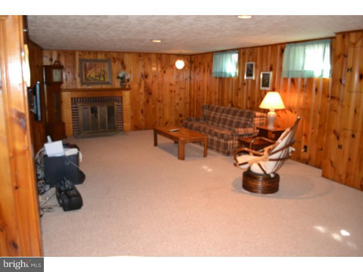 441 Kerr Lane Springfield, PA 19064 - Photo 12 of 19 Basement - Finished