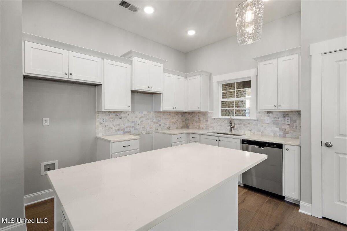 597 Sunflower Street Nesbit, MS 38651 - Photo 13 of 35 Tunica