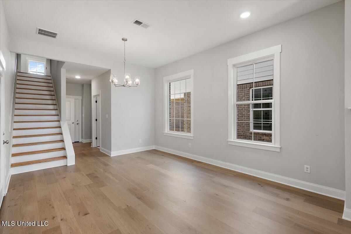 597 Sunflower Street Nesbit, MS 38651 - Photo 9 of 35 Tunica