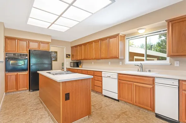 $399,000 | 12956 Aqueduct Grove Road, Pine Grove, CA 95665