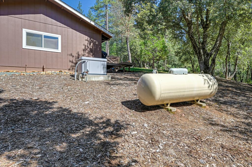 12956 Aqueduct Grove Road Pine Grove, CA 95665 - Photo 37 of 42