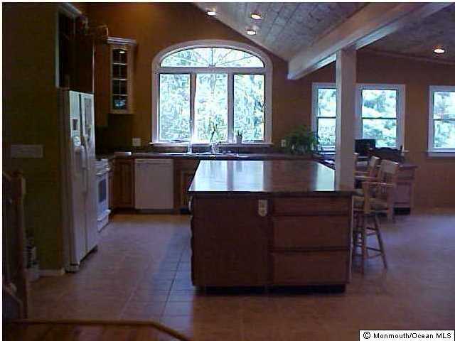 30 Peach Tree Road Oakhurst, NJ 07755 - Photo 3 of 4 Additional Photo