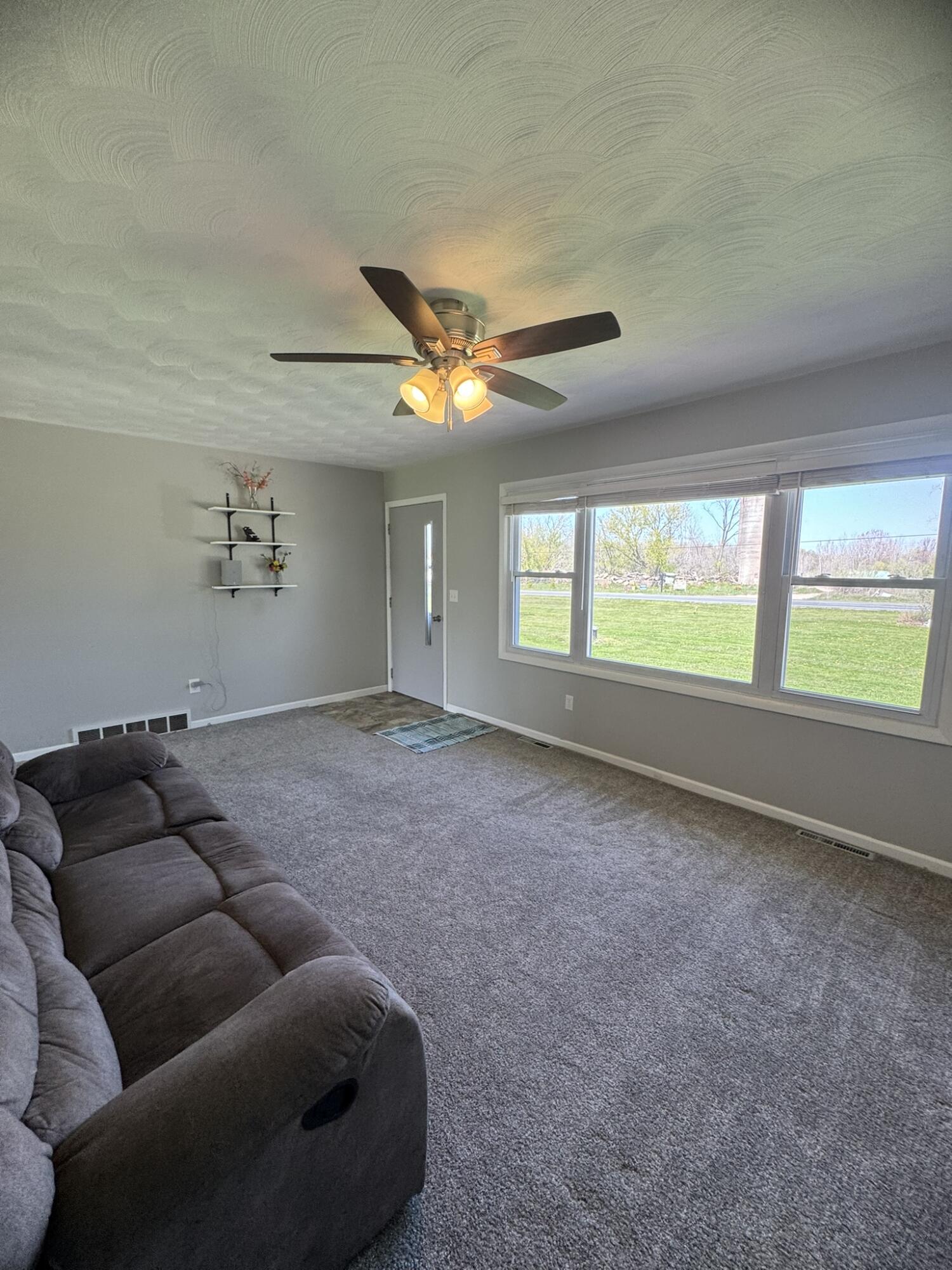 1535 West Kinley Road St. Johns, MI 48879 - Photo 16 of 41 IMG_3701
