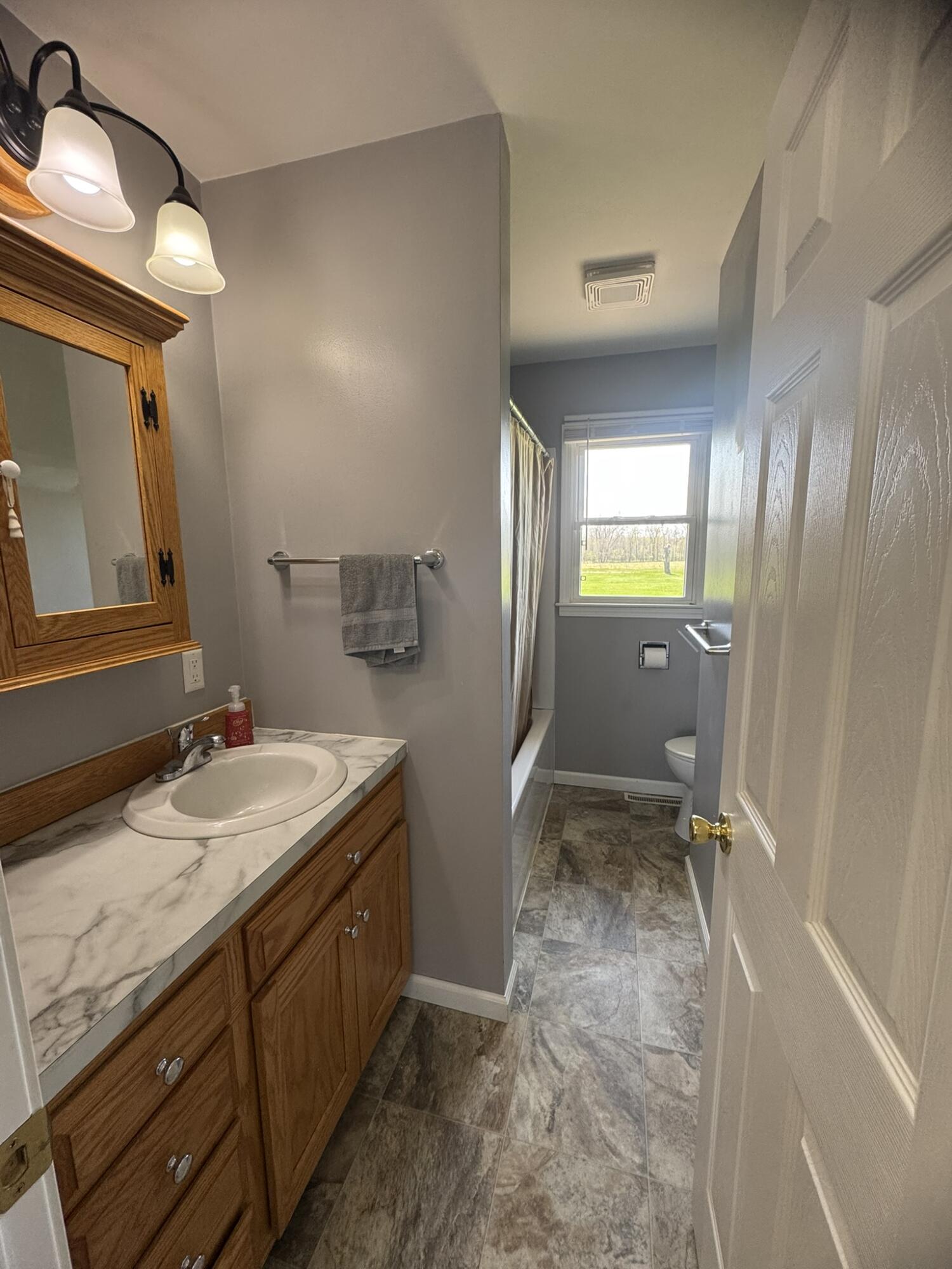 1535 West Kinley Road St. Johns, MI 48879 - Photo 23 of 41 IMG_3674